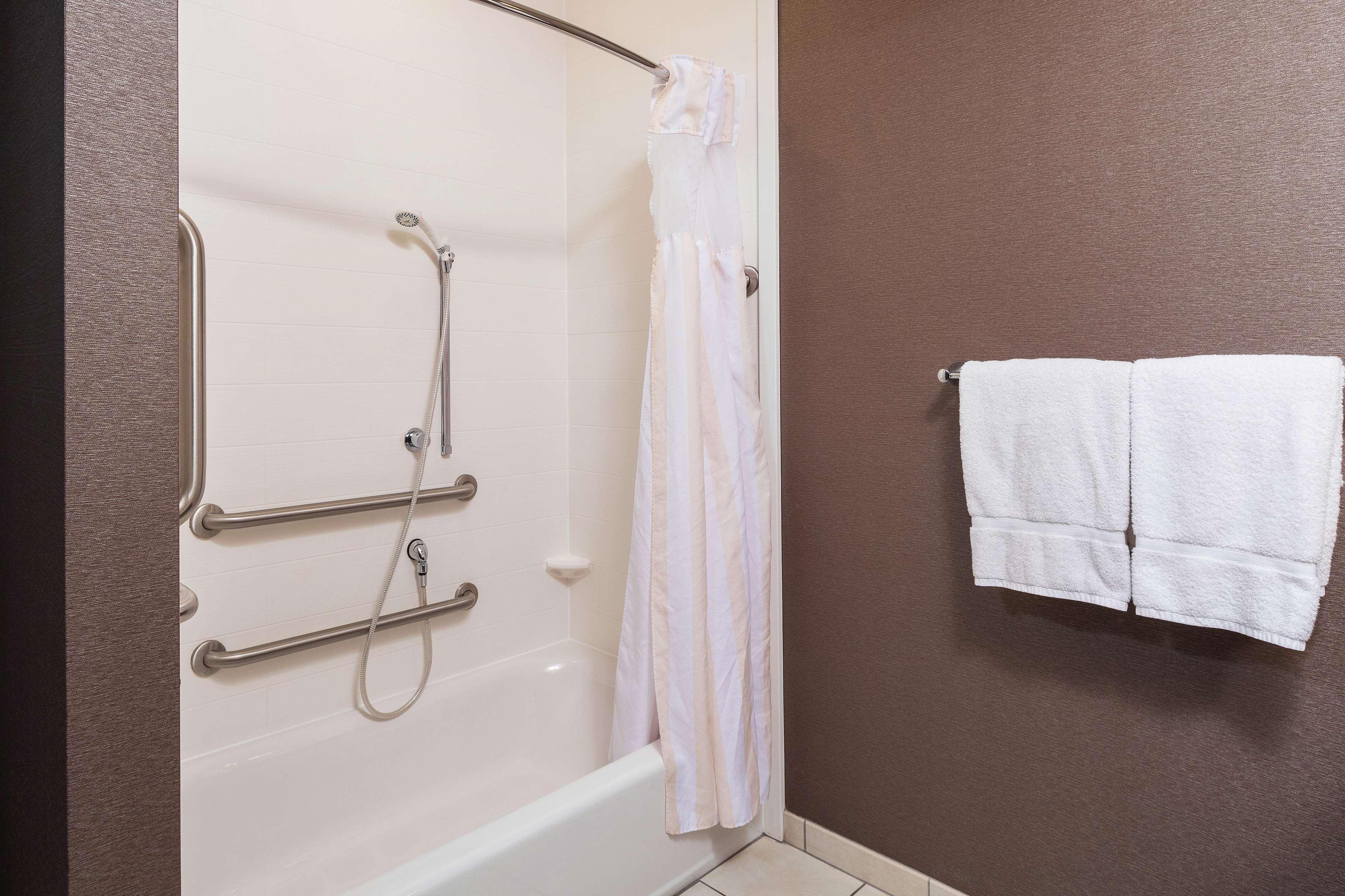Hotel Hilton Garden Downtown 3*